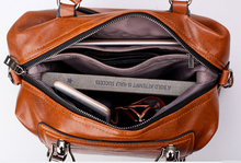 Boston Messenger Leather bag (small)