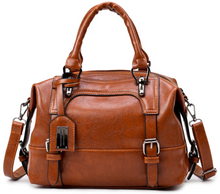 Boston Messenger Leather bag (small)