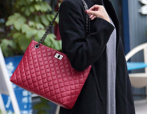 The squared chain bag - 3 colors