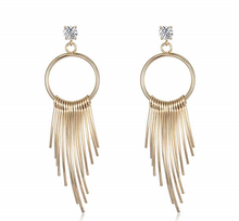 15 Gold sticks on a hoop