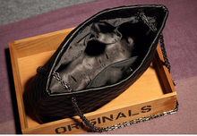 The squared chain bag - 3 colors