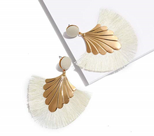 Oval Cleopatra earrings