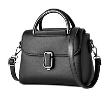 Compact lock bag