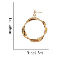 The Twisted hoops - 2 colors